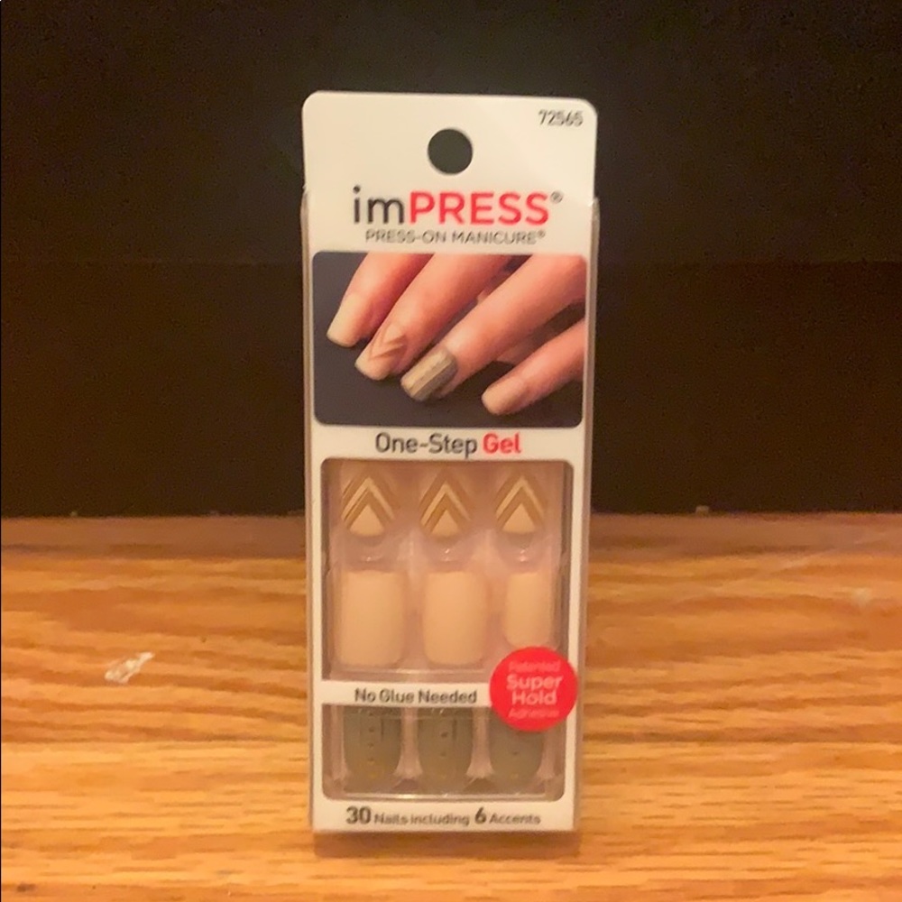 imPRESS nails